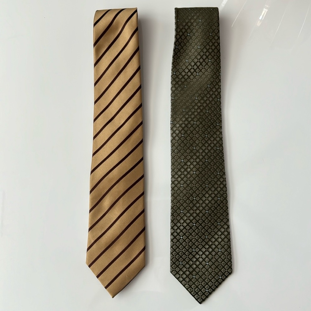 Set of 2 Kenneth Cole Reaction Neckties